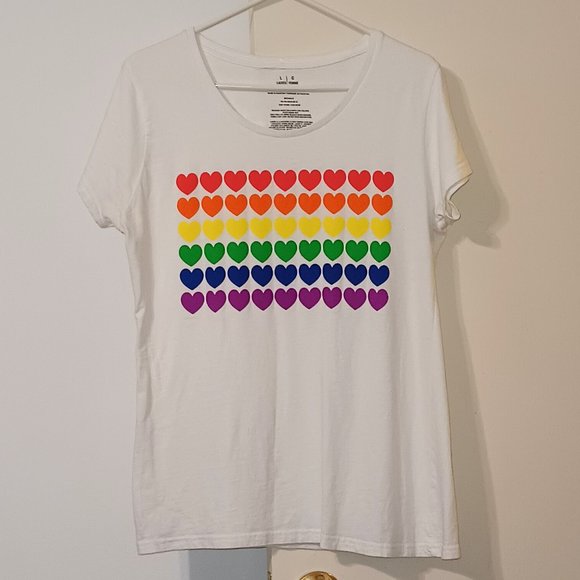 White T-shirt w/ Hearts Colors of the Rainbow (Pride Shirt) Women's (Size Large) - Picture 1 of 3
